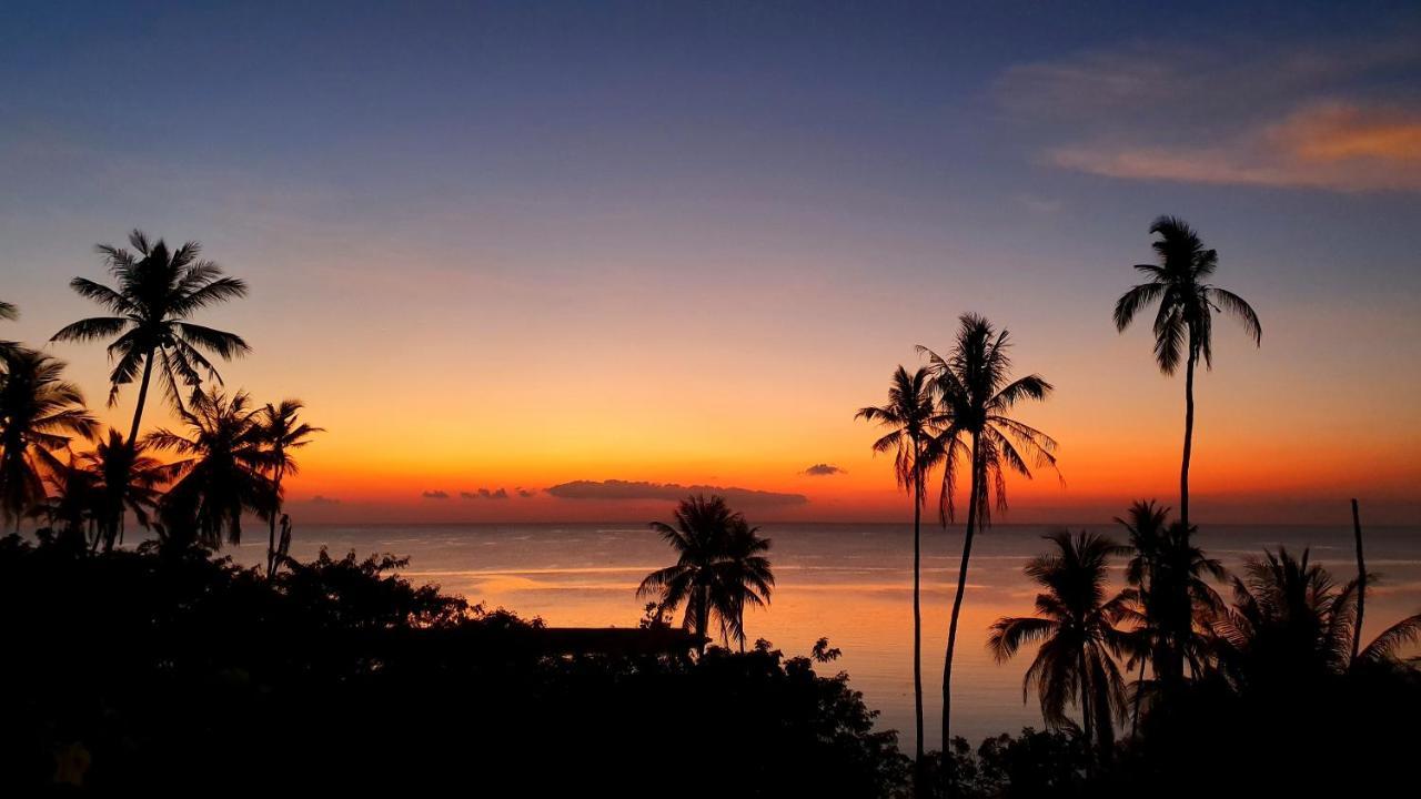 Marind Dive Eco Resort Waha Exteriör bild